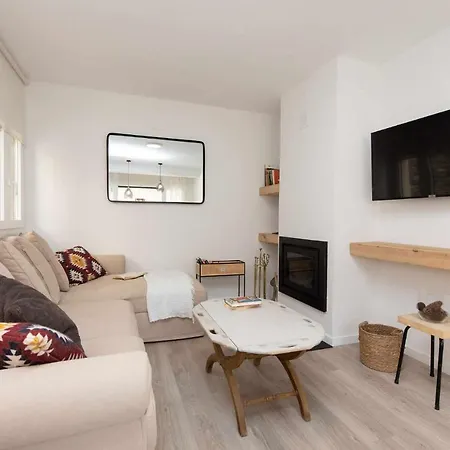 Sky I By Bevalle Biescas (Aragon)